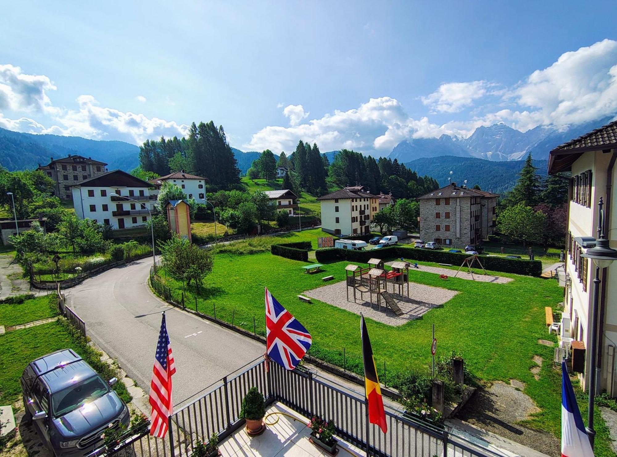 Hotel Da Marco Vigo di Cadore Exterior photo